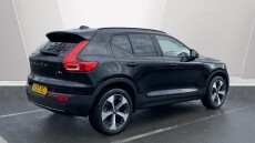 Volvo XC40 2.0 B4P Ultimate Dark 5dr Auto Petrol Estate